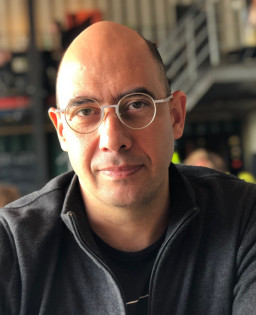 Source: revistacultura.ro